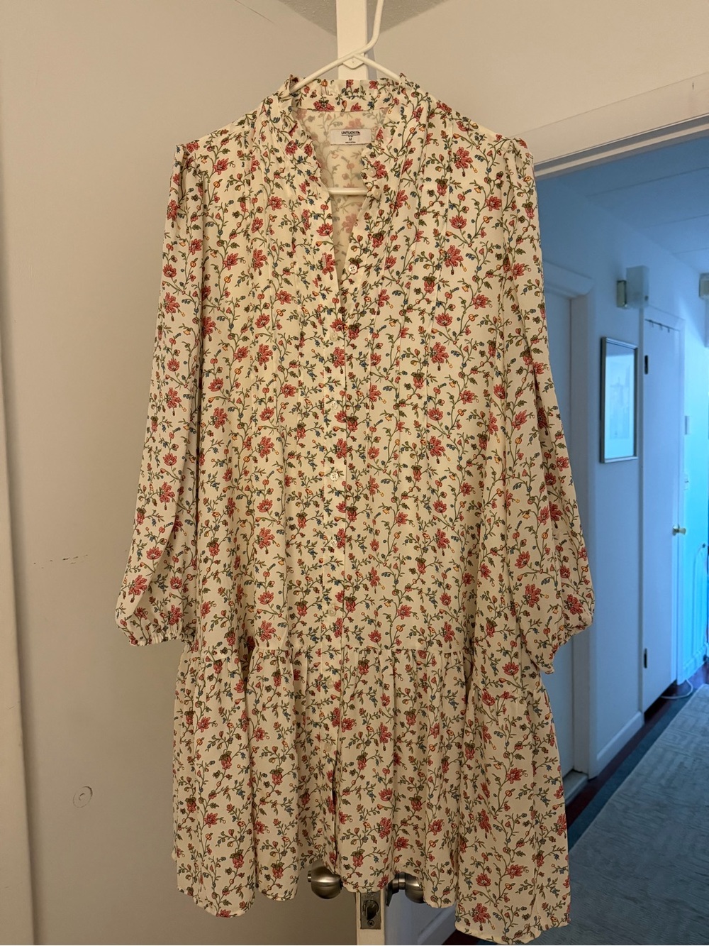UNTUCKit Cream Blouse with Pink & Blue Floral Print